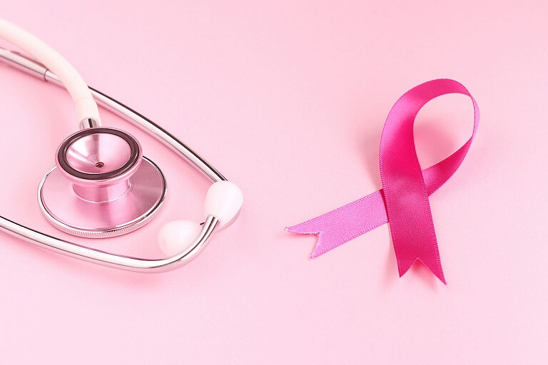 日本で急増している女性の乳がん